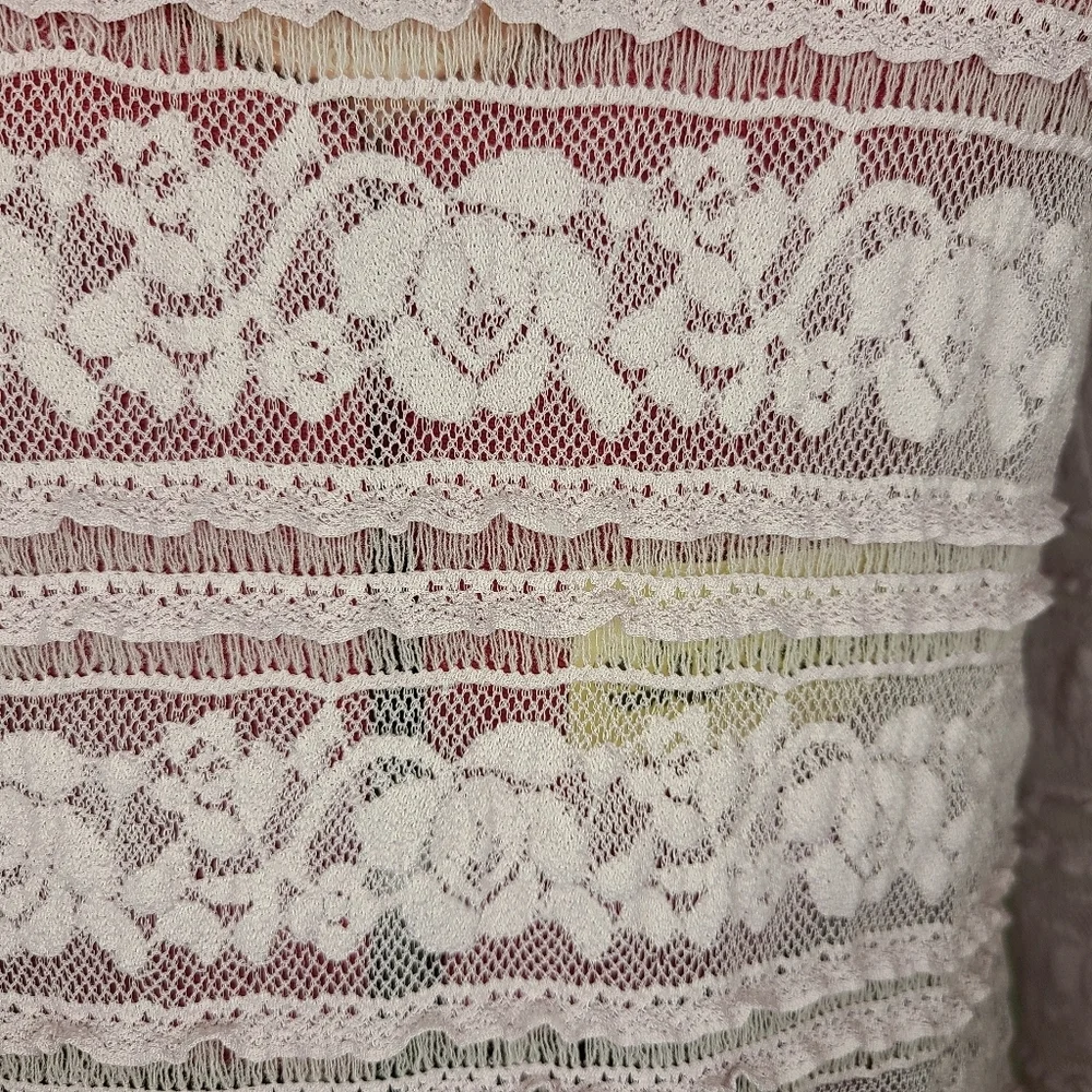 Jessica Simpson Maternity Lavender Floral Lace Bell Sleeve Top - Picture 9 of 12
